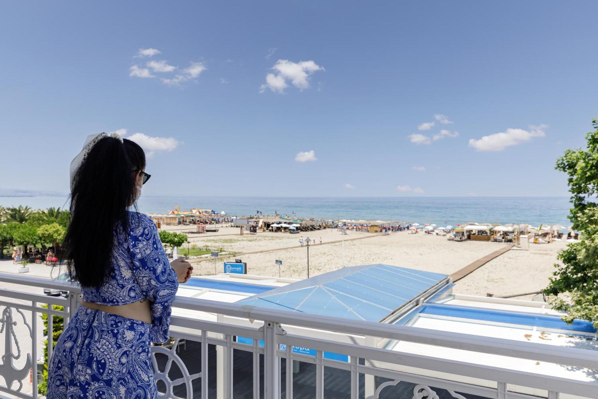 Agyra Seaview Hotel By Panel Hospitality Neoi Poroi Extérieur photo